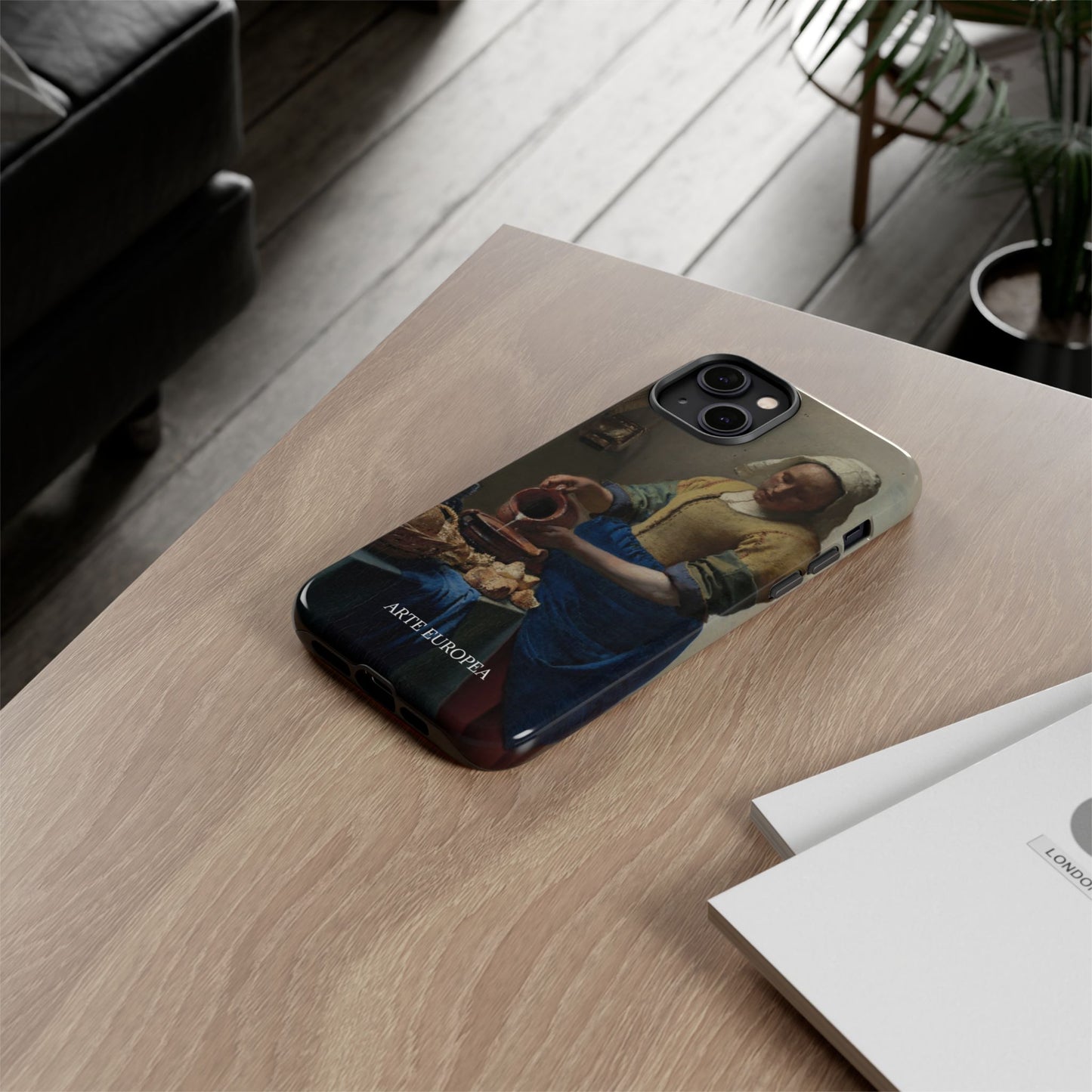 The Milkmaid - Johannes Vermeer (1657-1658) - Phone Case