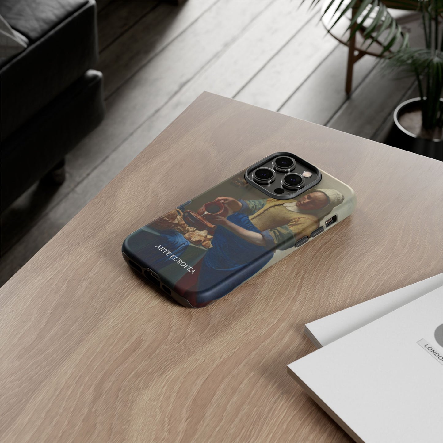 The Milkmaid - Johannes Vermeer (1657-1658) - Phone Case